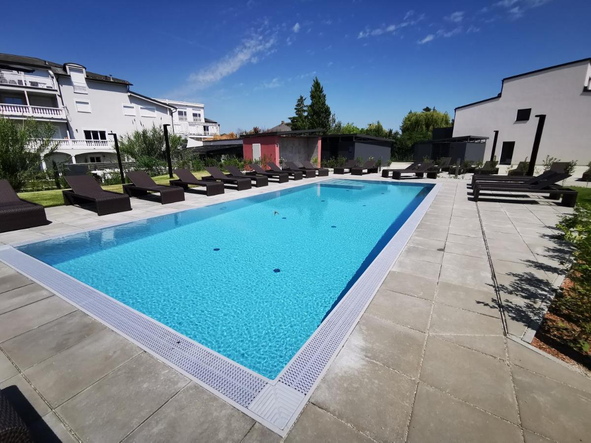 Spa Residenz Neusiedl Appartments Neusiedl am See Exterior foto